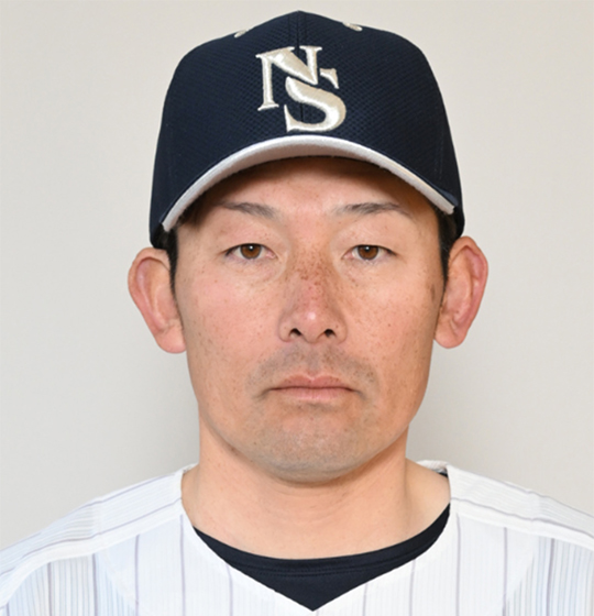 安徳 勝 コーチ