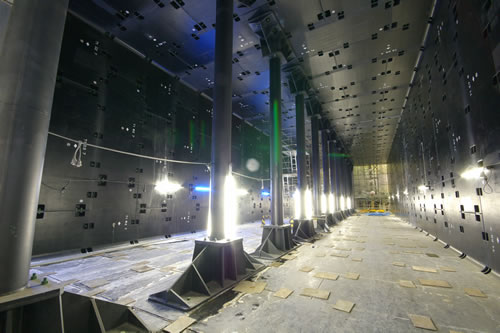小田急複々線工事の矩形トンネルに採用された「サンドイッチ型合成セグメント」