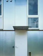 ショールームプレハブ住宅［鉄骨3階建て住宅（外装パネル）］