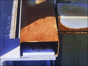 補強材も完全にヤラレている