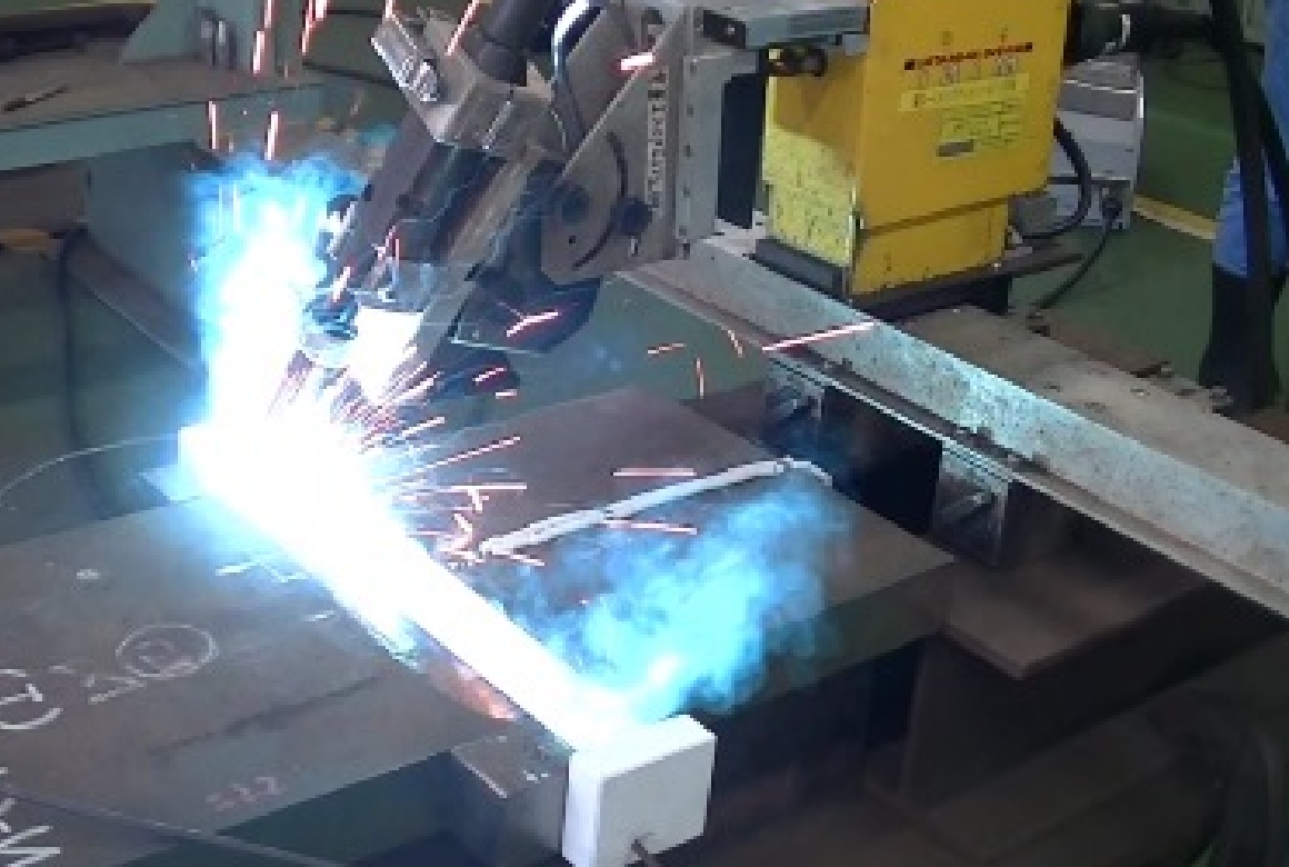 溶接ロボットを用いた極厚鋼板の高能率溶接
