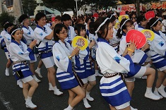 君津市民ふれあい祭りの「いやさか君津踊り」