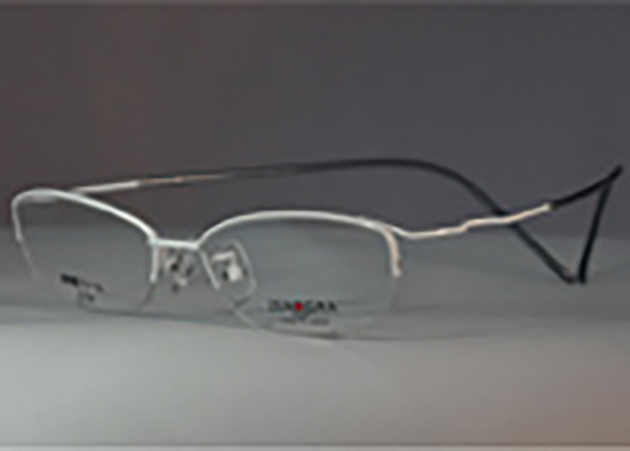 チタン製眼鏡フレーム（線材）